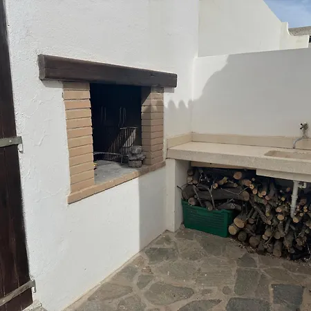 Argentiera Hollyhouse 펜션 *