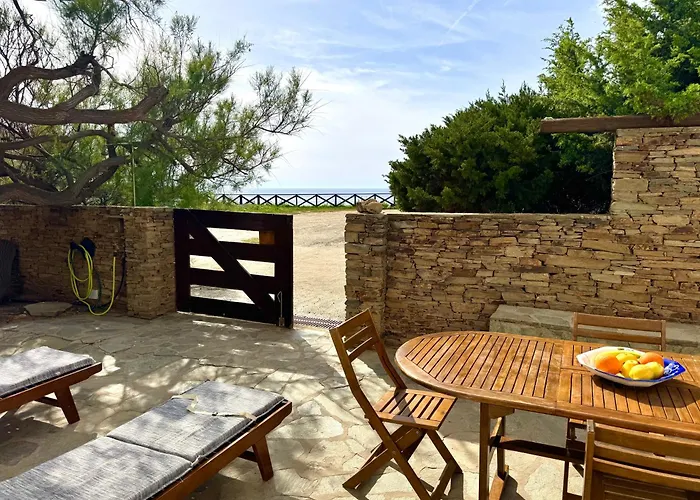 Argentiera Hollyhouse *